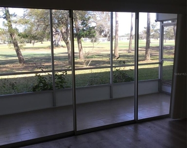 44 Country Club Drive - Photo Thumbnail 25