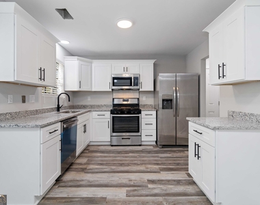 4935 Millstone Walk - Photo Thumbnail 6