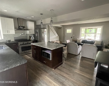 265 E Virginia Avenue - Photo Thumbnail 4