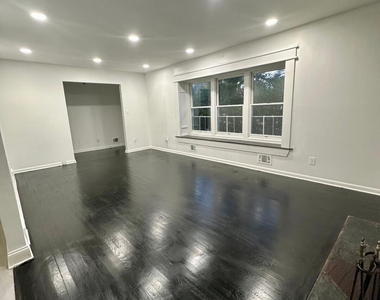 297 Cambourne Drive - Photo Thumbnail 5