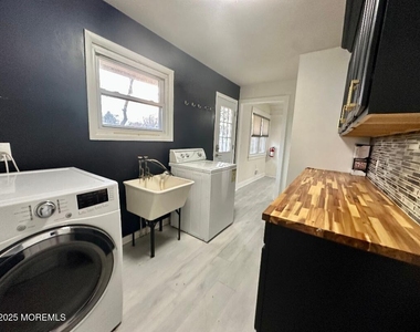 297 Cambourne Drive - Photo Thumbnail 12
