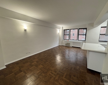 Beekman Place - Photo Thumbnail 2