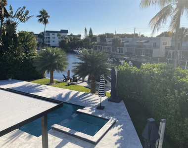 3000 Jasmine Terrace - Photo Thumbnail 11