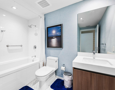 401 N Birch Road - Photo Thumbnail 11