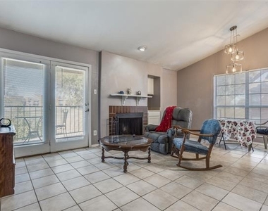 5913 Lake Hubbard Parkway - Photo Thumbnail 2