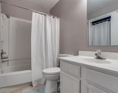 5913 Lake Hubbard Parkway - Photo Thumbnail 7