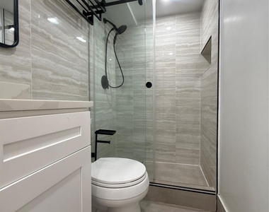 299 Se 12th Avenue - Photo Thumbnail 9