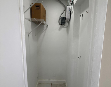 299 Se 12th Avenue - Photo Thumbnail 7