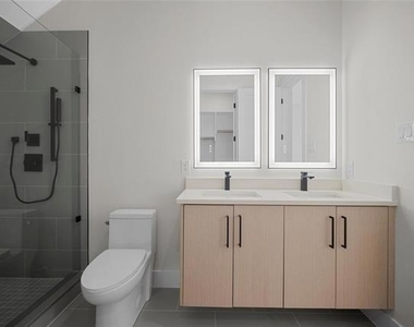 1512 Seegar Street - Photo Thumbnail 21