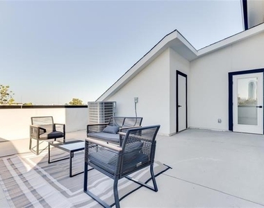 1512 Seegar Street - Photo Thumbnail 25