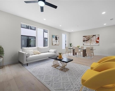 1512 Seegar Street - Photo Thumbnail 7