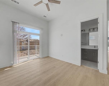 2925 Spruce Valley Lane - Photo Thumbnail 38