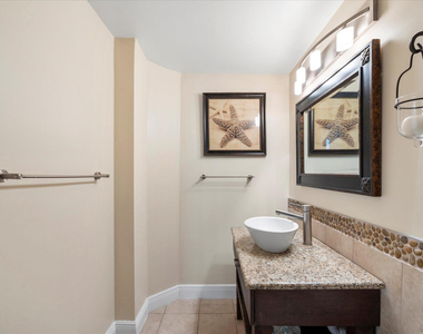 18260 N Bay Road - Photo Thumbnail 26