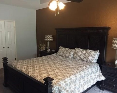 2016 Londonderry Drive - Photo Thumbnail 9