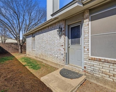 7733 Liz Lane - Photo Thumbnail 24