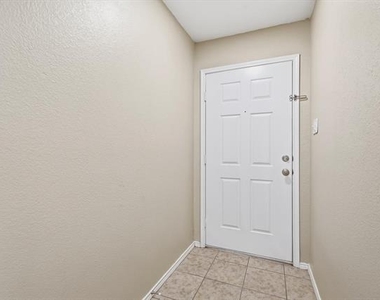 7733 Liz Lane - Photo Thumbnail 3