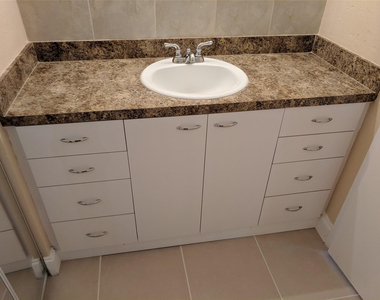 1250 Ne 125th Street - Photo Thumbnail 7