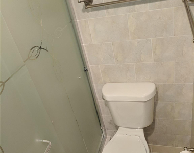 1250 Ne 125th Street - Photo Thumbnail 9