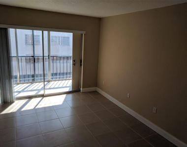 1250 Ne 125th Street - Photo Thumbnail 4