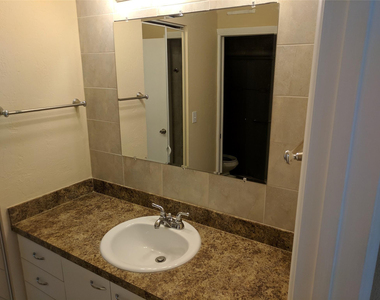 1250 Ne 125th Street - Photo Thumbnail 6