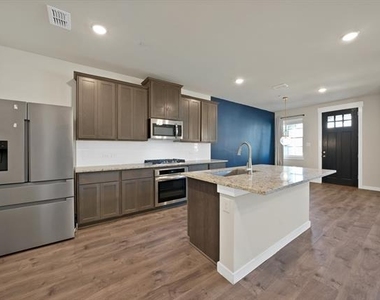 6610 Baritone Court - Photo Thumbnail 6