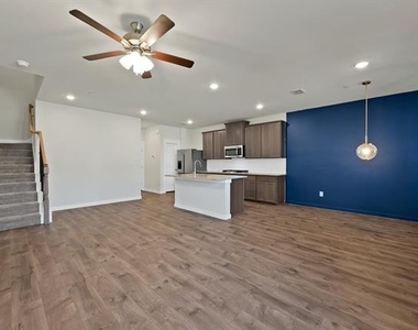 6610 Baritone Court - Photo Thumbnail 4