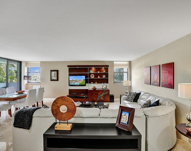 1361 S Ocean Bl - Photo Thumbnail 9