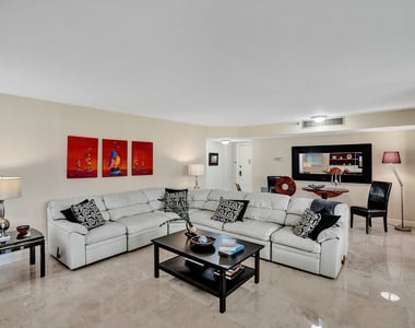 1361 S Ocean Bl - Photo Thumbnail 7