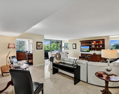 1361 S Ocean Bl - Photo Thumbnail 8