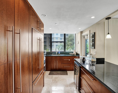 1361 S Ocean Bl - Photo Thumbnail 18