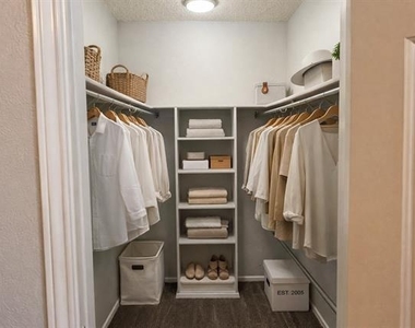 3635 Garden Brook Drive - Photo Thumbnail 7