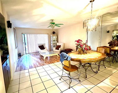 9440 Sw 8th Street - Photo Thumbnail 8