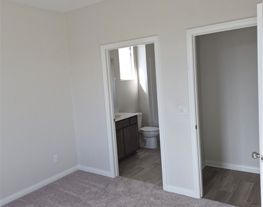 748 Spyglass Court - Photo Thumbnail 1