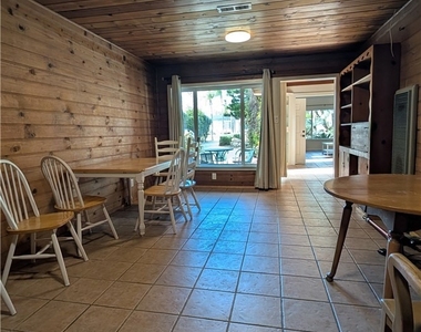 546 Griswold Avenue - Photo Thumbnail 15