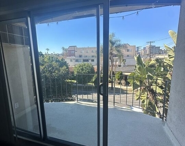 1420 S Oakhurst Drive - Photo Thumbnail 1