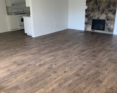 11525 Rochester Avenue - Photo Thumbnail 1