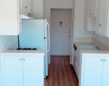 11081 Rose Avenue - Photo Thumbnail 1