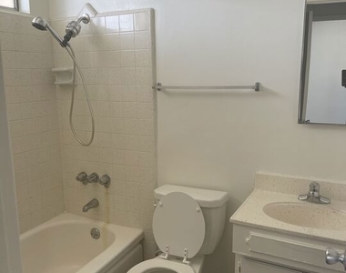 3686 S Centinela Avenue - Photo Thumbnail 4