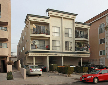 9023 Alcott - Photo Thumbnail 1