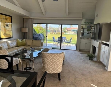 118 Racquet Club Drive S - Photo Thumbnail 27