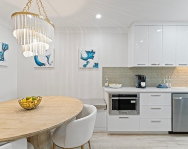 2051 Ne Ocean Boulevard - Photo Thumbnail 32