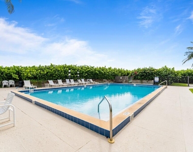 2051 Ne Ocean Boulevard - Photo Thumbnail 44