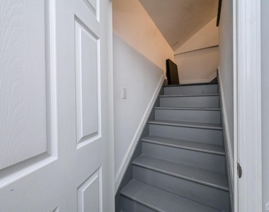405 Main Street - Photo Thumbnail 19