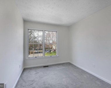 13417 Elevation Lane - Photo Thumbnail 7