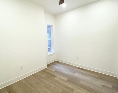 1335 Colwyn Street - Photo Thumbnail 11