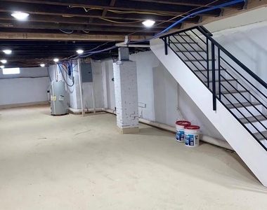 1335 Colwyn Street - Photo Thumbnail 12