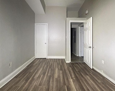 1701 N 20th Street - Photo Thumbnail 2