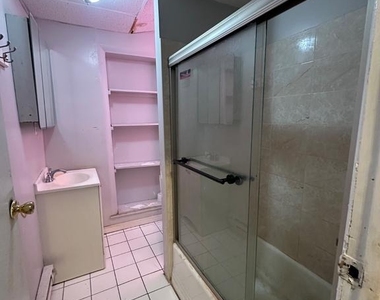 2215 S 7th Street - Photo Thumbnail 5