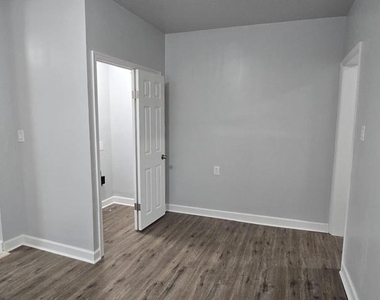 1411 W Loudon Street - Photo Thumbnail 18
