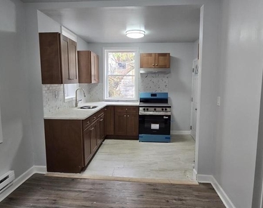 1411 W Loudon Street - Photo Thumbnail 15